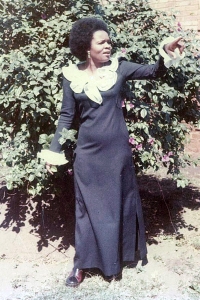 Queeneth Sisana Ntsuntsha 2