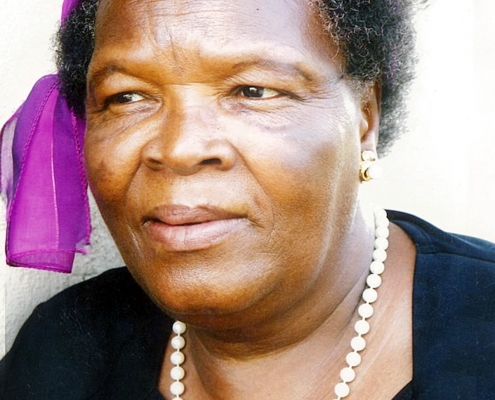 Queeneth Sisana Ntsuntsha 3