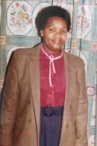 Queeneth Sisana Ntsuntsha 5